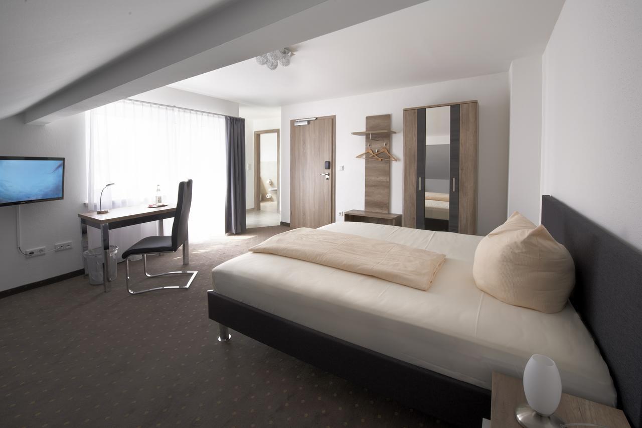 Hotel New In Gaimersheim 外观 照片
