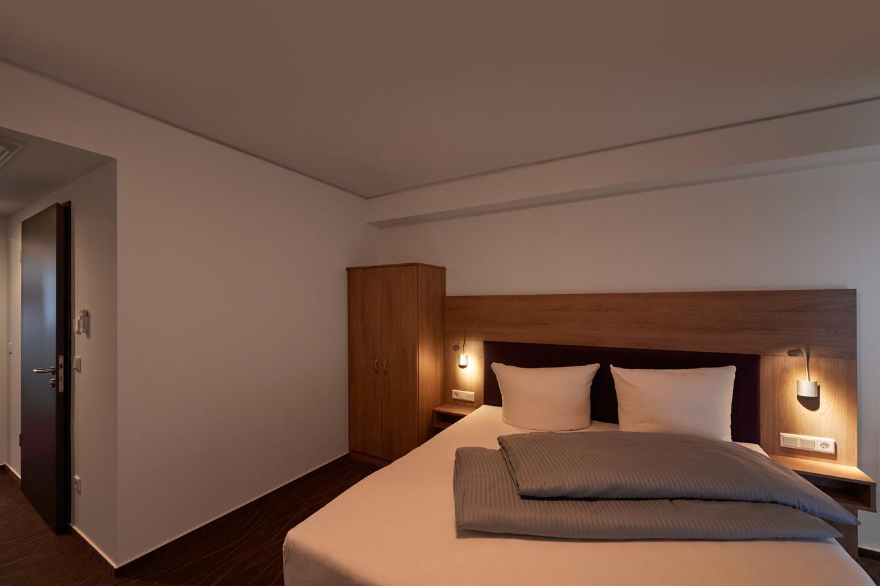 Hotel New In Gaimersheim 外观 照片