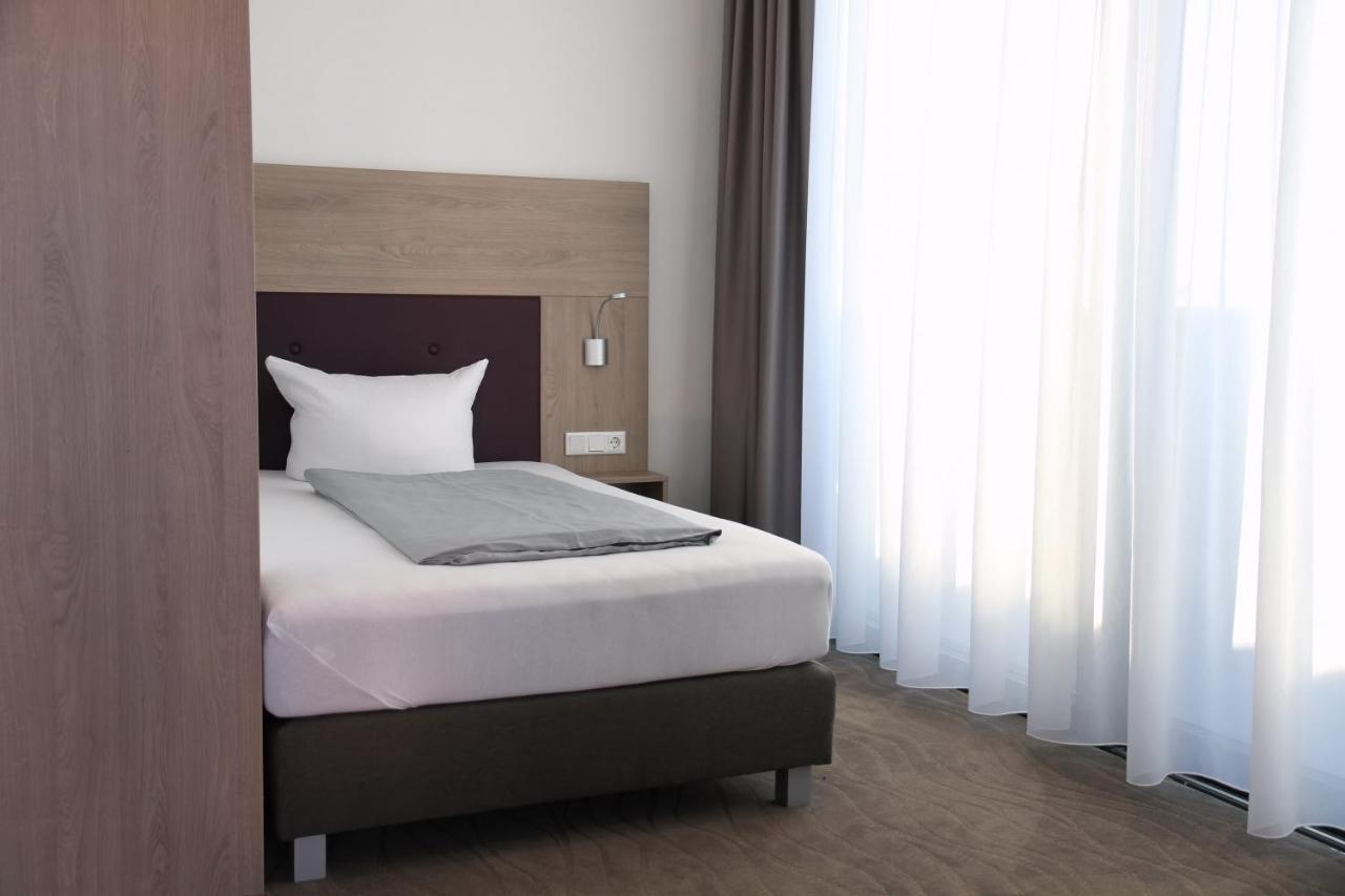 Hotel New In Gaimersheim 外观 照片